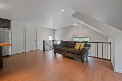 Outdoor Deck Photo of 5028 Sumas Mountain Road, Abbotsford, BC