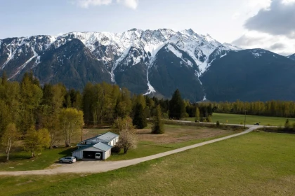 1691 Highway 99, Pemberton, BC, Pemberton — 2 bed single family residence for sale