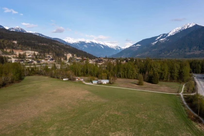 Pantry Photo of 1691 Highway 99, Pemberton, BC