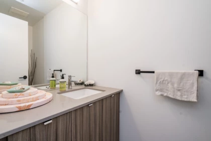 Primary Bedroom Photo of 10 32828 Landeau Place, Abbotsford, BC