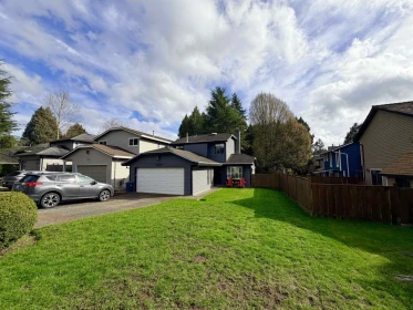 Hot Tub / Spa Photo of 11826 Alderwood Crescent, Delta, BC