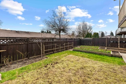 Hot Tub / Spa Photo of 11982 230 Street, Maple Ridge, BC