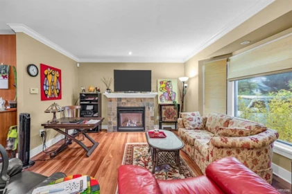 628 E 7th Street, North Vancouver, BC, North Vancouver — Single Family Residence for sale