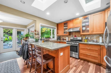 Kitchen Island Photo of 628 E 7th Street, North Vancouver, BC