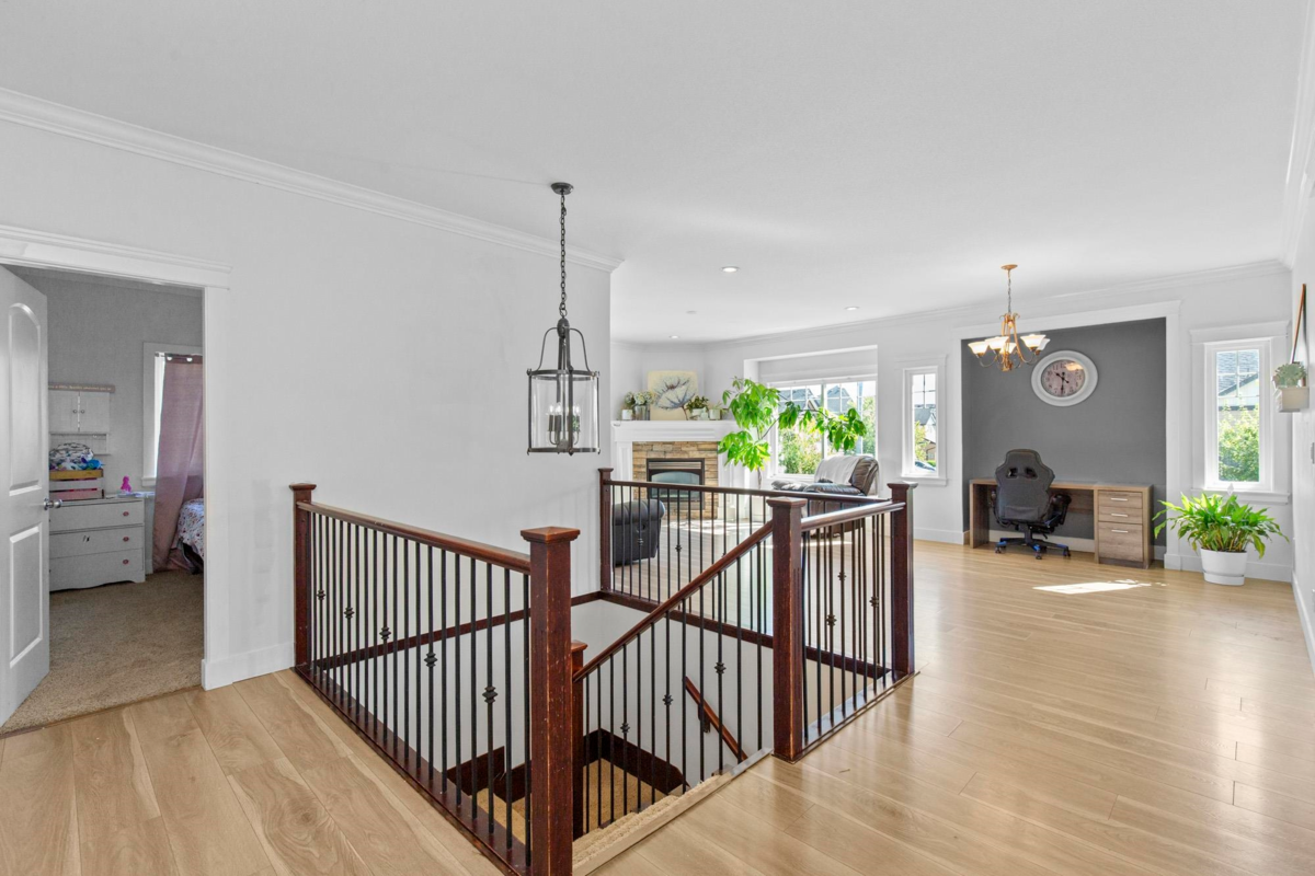 Family Room Photo of 8637 Maynard Terrace, Mission, BC