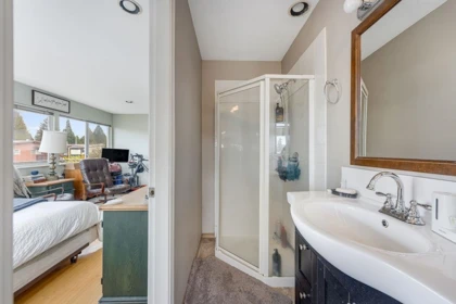 Office / Den Photo of 5085 Woodsworth Street, Burnaby, BC