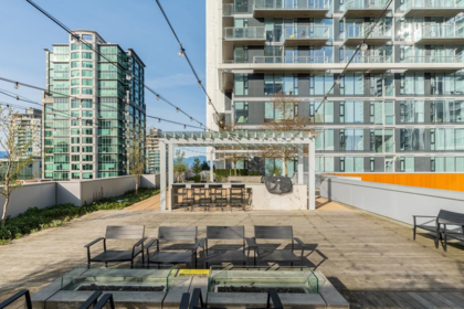 Kitchen Photo of 2506 6000 Mckay Avenue, Burnaby, BC