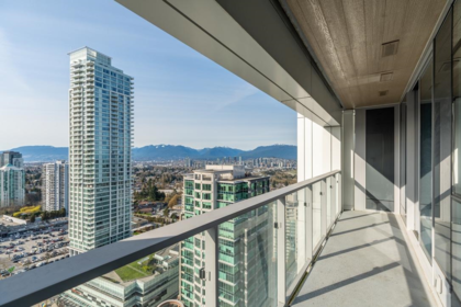 Swimming Pool Photo of 2506 6000 Mckay Avenue, Burnaby, BC