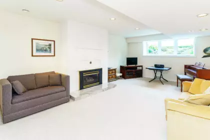 Hallway Photo of 11446 River Wynd Street, Maple Ridge, BC