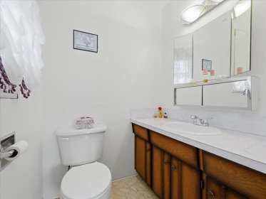 Primary Bathroom Photo of 3395 Church Street, Vancouver, BC