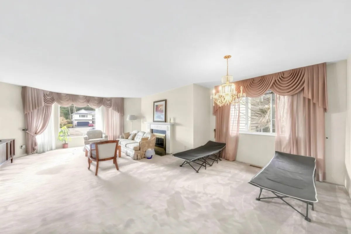Dining Area Photo of 4837 8a Avenue, Delta, BC