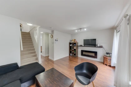 Powder Room Photo of 96 6671 121 Street, Surrey, BC