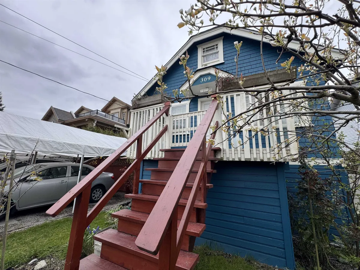 Exterior Rear Photo of 309 Boyne Street, New Westminster, BC