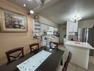 Pantry Photo of 309 Boyne Street, New Westminster, BC