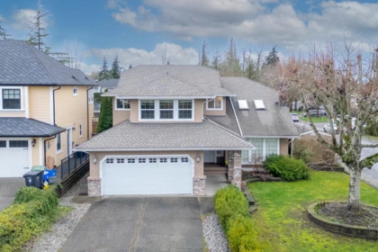 8769 215b Street, Langley, BC, Langley — Single Family Residence for sale