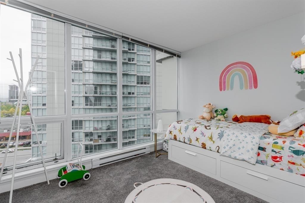 Dining Area Photo of 809 9981 Whalley Boulevard, Surrey, BC