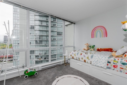 809 9981 Whalley Boulevard, Surrey, BC, Surrey — Apartment/Condo for sale