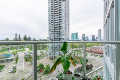 Office / Den Photo of 809 9981 Whalley Boulevard, Surrey, BC