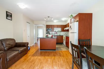 35 6110 138 Street, Surrey, BC, Surrey — Townhouse for sale