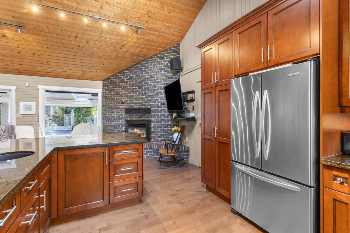 Dining Area Photo of 23808 58a Avenue, Langley, BC