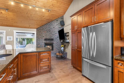 Kitchen Photo of 23808 58a Avenue, Langley, BC