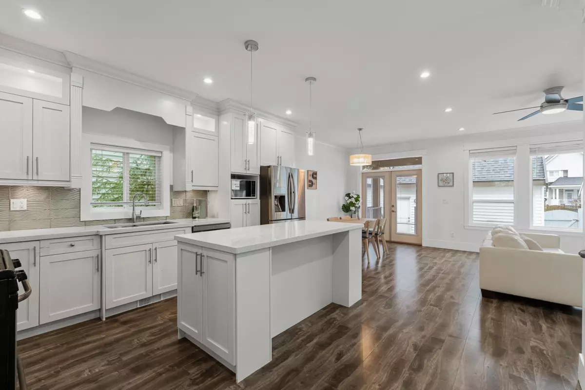Family Room Photo of 7263 194a Street, Surrey, BC