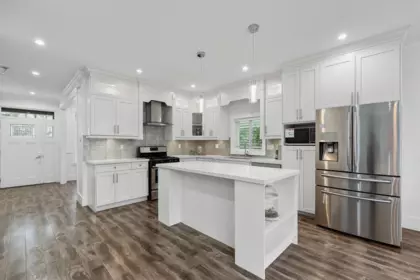 7263 194a Street, Surrey, BC, Surrey — Single Family Residence for sale
