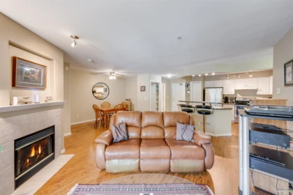 407 210 Eleventh Street, New Westminster, BC, New Westminster — Apartment/Condo for sale