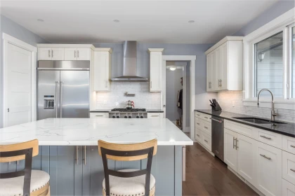 Kitchen Photo of 1 300 Furry Creek Drive, West Vancouver, BC