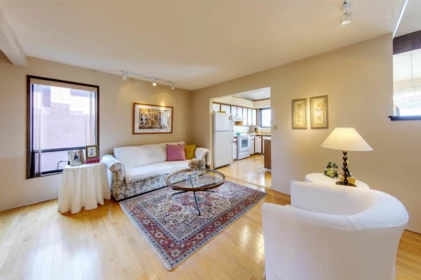 Primary Bedroom Photo of 1170 Fulton Avenue, West Vancouver, BC