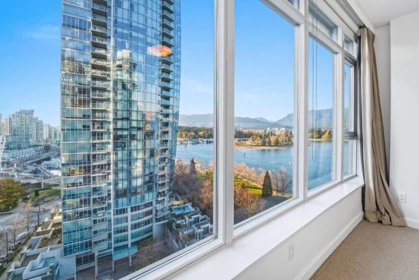 Office / Den Photo of 1301 1233 W Cordova Street, Vancouver, BC