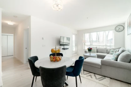 Breakfast Nook Photo of 225 13963 105 Boulevard, Surrey, BC