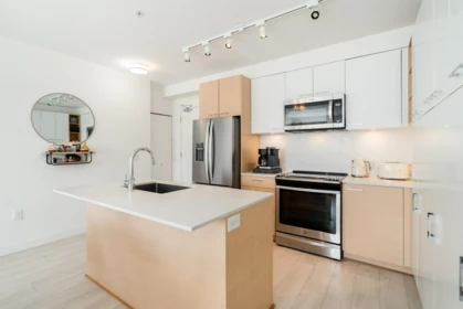 225 13963 105 Boulevard, Surrey, BC, Surrey — Apartment/Condo for sale