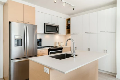 225 13963 105 Boulevard, Surrey, BC, Surrey — Apartment/Condo for sale