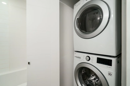Powder Room Photo of 225 13963 105 Boulevard, Surrey, BC
