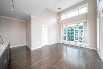 403 6888 Royal Oak Avenue, Burnaby, BC, Burnaby — Apartment/Condo for sale