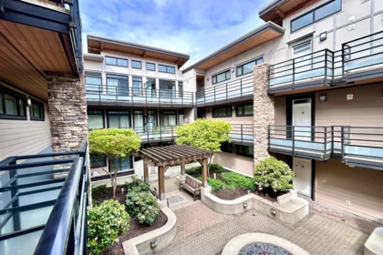 Outdoor Patio Photo of 403 6888 Royal Oak Avenue, Burnaby, BC