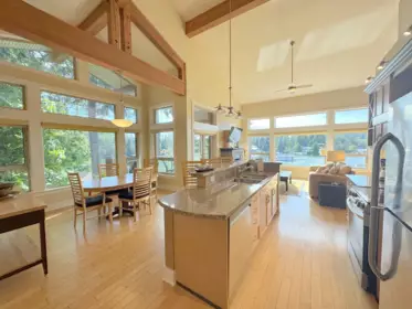4C 12849 Lagoon Road, Madeira Park, BC, Madeira Park — Townhouse for sale