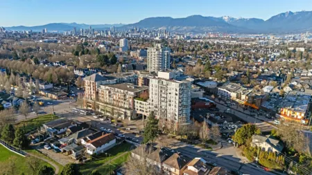 Hot Tub / Spa Photo of 751 1483 E King Edward Avenue, Vancouver, BC