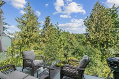 Breakfast Nook Photo of 5479 Keith Road, West Vancouver, BC