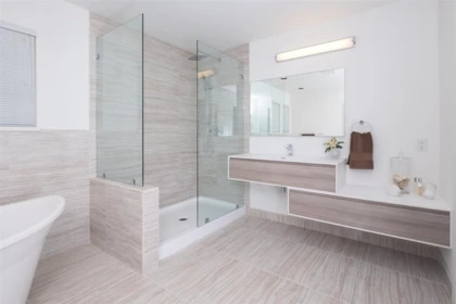 Walk-In Closet Photo of 5479 Keith Road, West Vancouver, BC