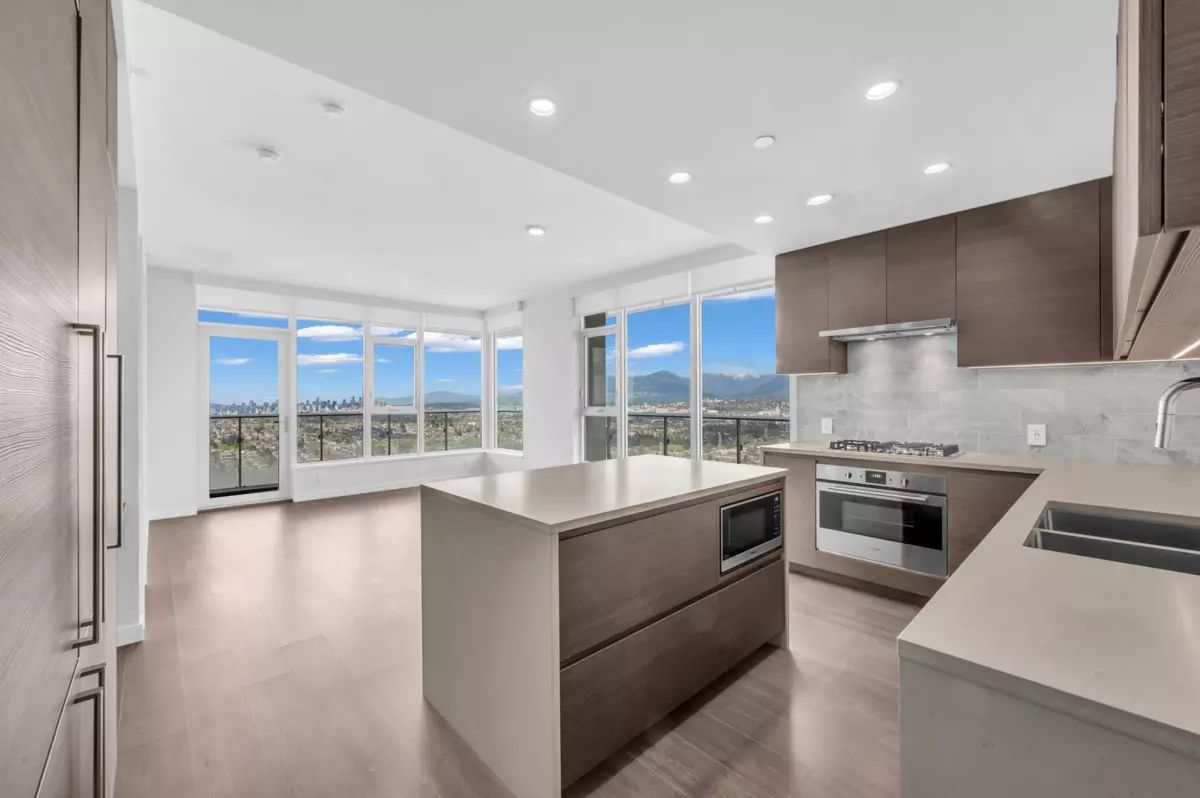 Family Room Photo of 4910 2108 Gilmore Avenue, Burnaby, BC