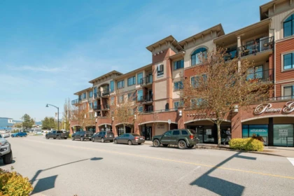 Hot Tub / Spa Photo of 410 11882 226 Street, Maple Ridge, BC