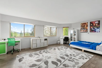 Basement Recreation Room Photo of 16498 77 Avenue, Surrey, BC