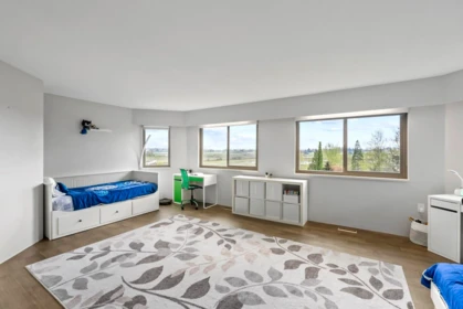 Laundry Room Photo of 16498 77 Avenue, Surrey, BC