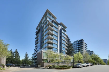 102 9080 University Crescent, Burnaby, BC, Burnaby — Apartment/Condo for sale