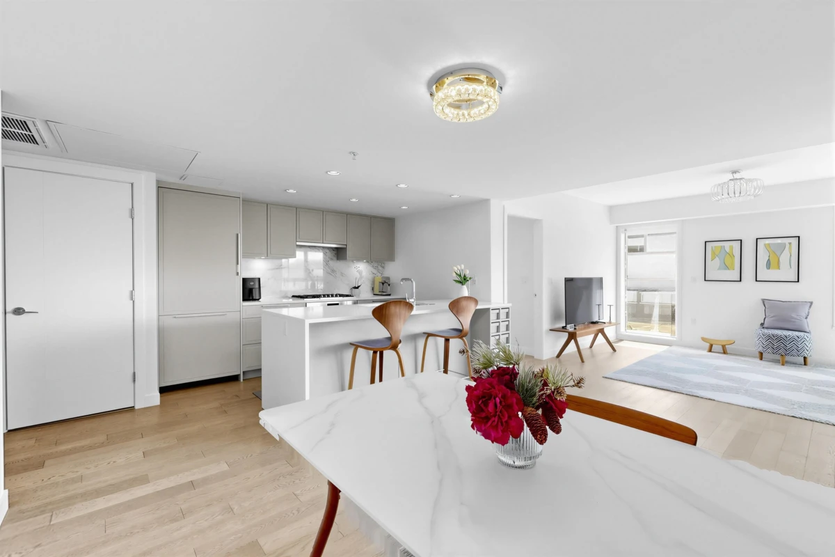 Dining Area Photo of 304 7828 Granville Street, Vancouver, BC