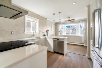 Breakfast Nook Photo of 3639 E 26th Avenue, Vancouver, BC