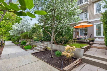 Outdoor Patio Photo of 108 12283 224 Street, Maple Ridge, BC