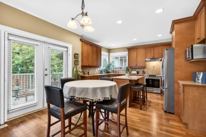 Breakfast Nook Photo of 19650 Alouette Boulevard, Pitt Meadows, BC